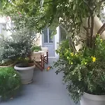 Ersi Fira (Santorini)