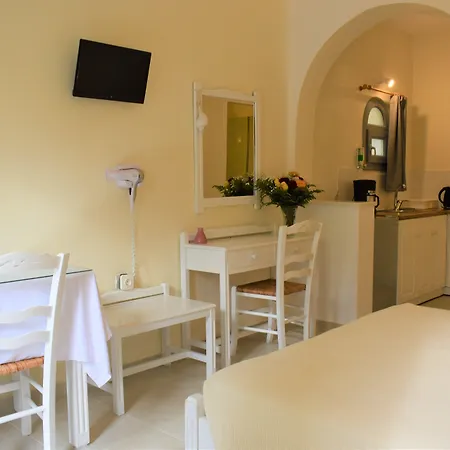 アパートホテル Ersi 4*