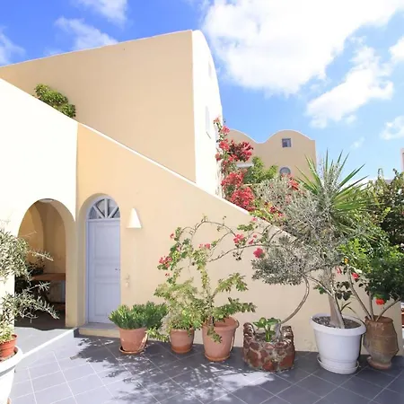 アパートホテル Ersi サントリーニ