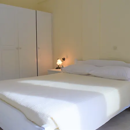 Aparthotel Ersi