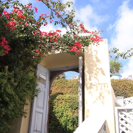 Ersi 4* Fira (Santorini)