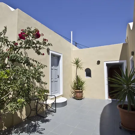 Ersi 4* Fira (Santorini)