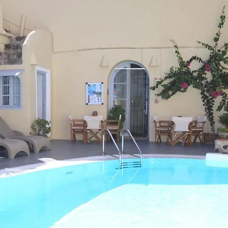 Ersi Aparthotel Fira (Santorini)