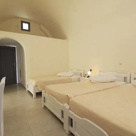 Ersi Aparthotel Fira (Santorini)