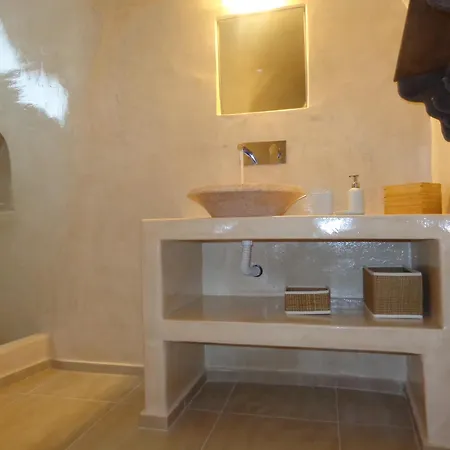 Aparthotel Ersi 3*