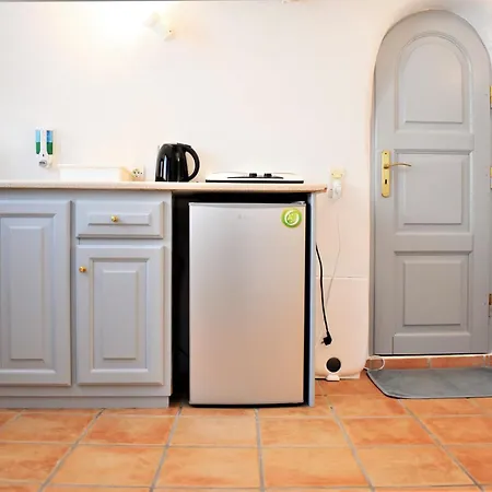 Ersi Aparthotel Fira (Santorini)