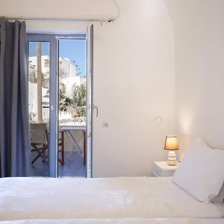 Ersi Aparthotel Fira (Santorini)