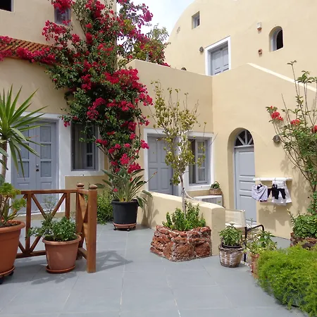 Apartmanhotel Ersi 3*