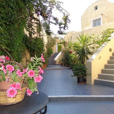 Apartmanhotel Ersi 3*