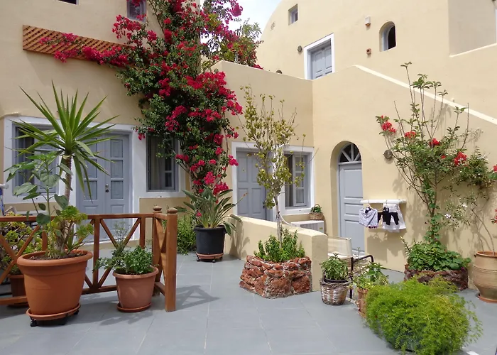 Apartmanhotel Ersi 3*