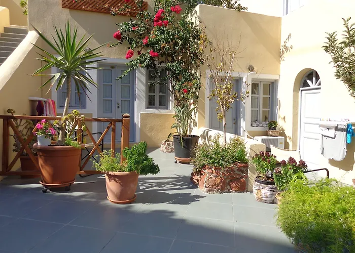 Ersi Fira (Santorini)