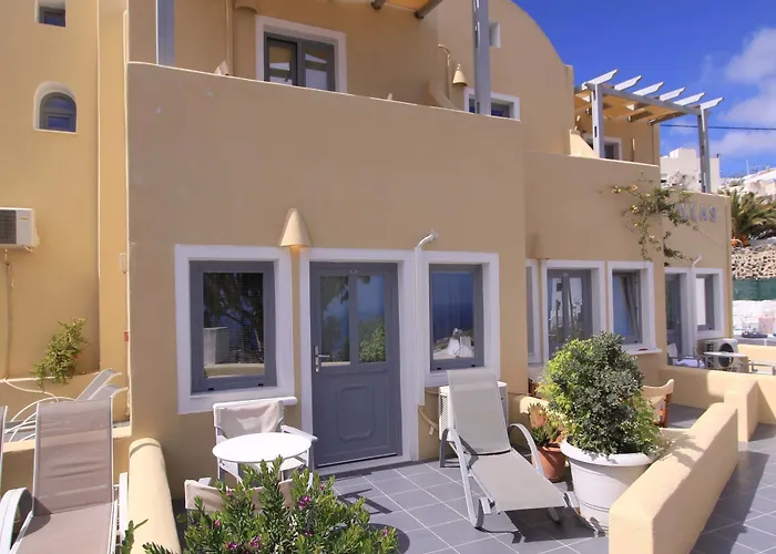 Ersi Apartmanhotel Fíra