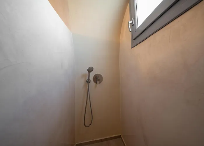 Apartahotel Ersi Fira (Santorini)