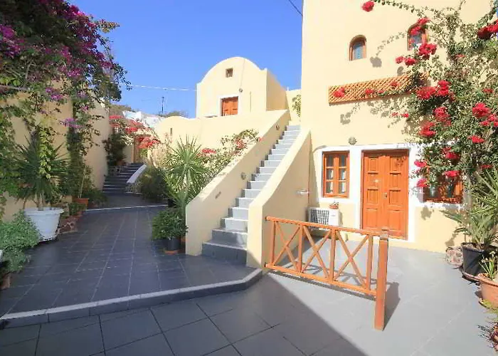 إرسي فيلاز 3*