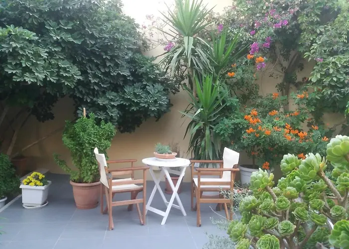 Ersi Fira (Santorini)